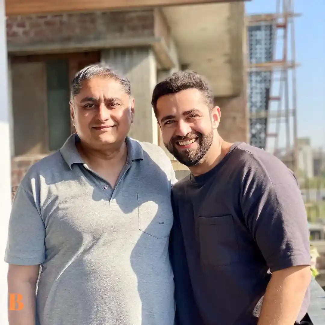 Mahir Pandhi with his Father