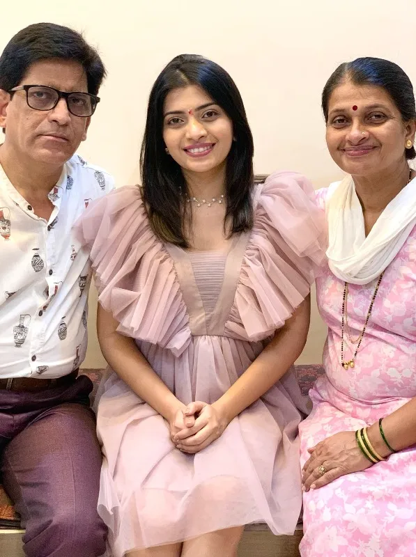 Ruchira Jadhav with her parents
