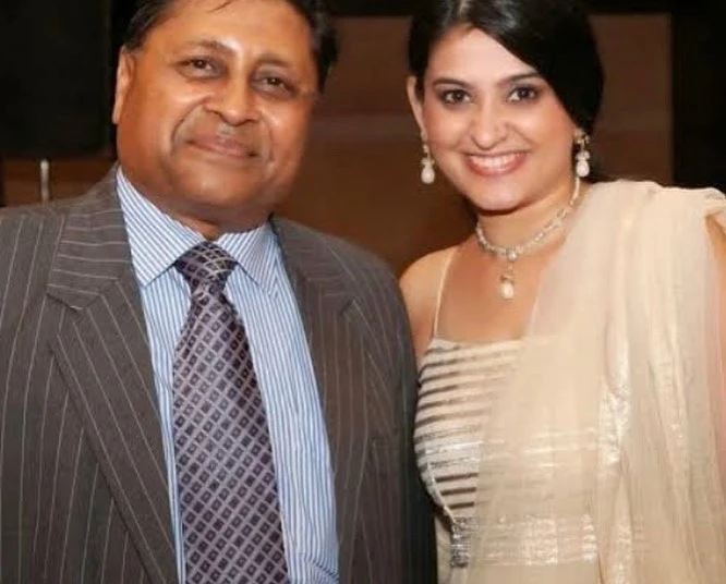 Smita Bansal With His Father
