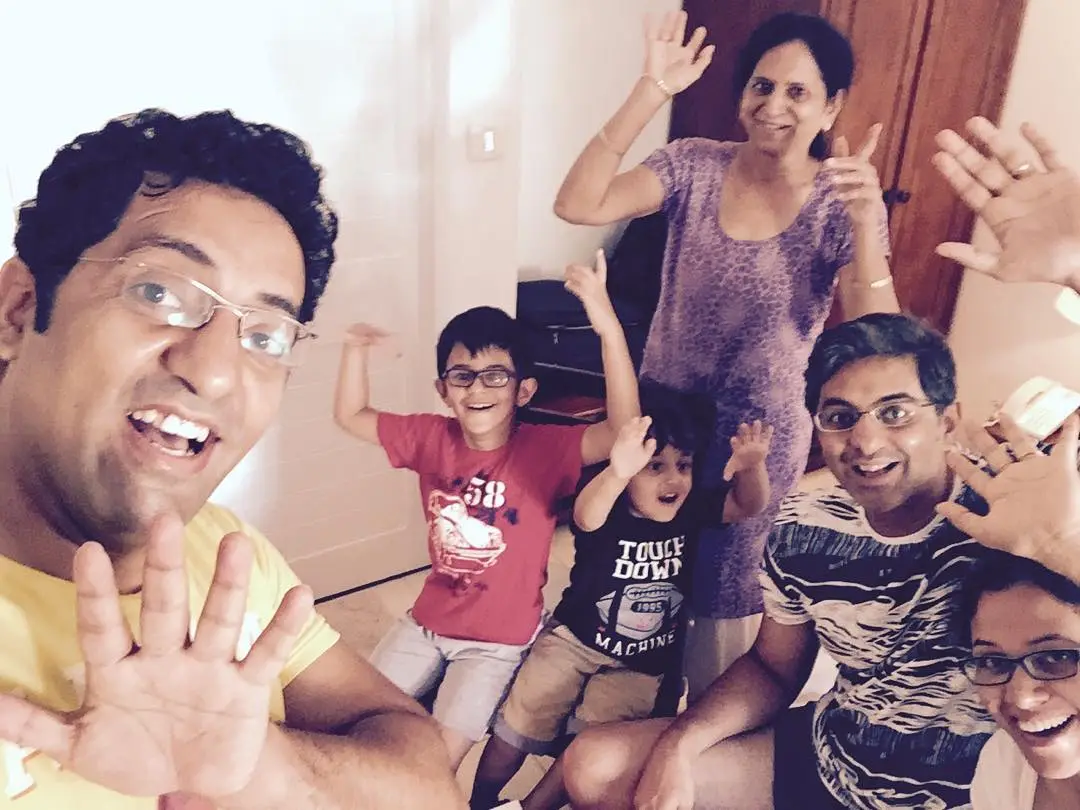 Vikram Kochhar With His Family