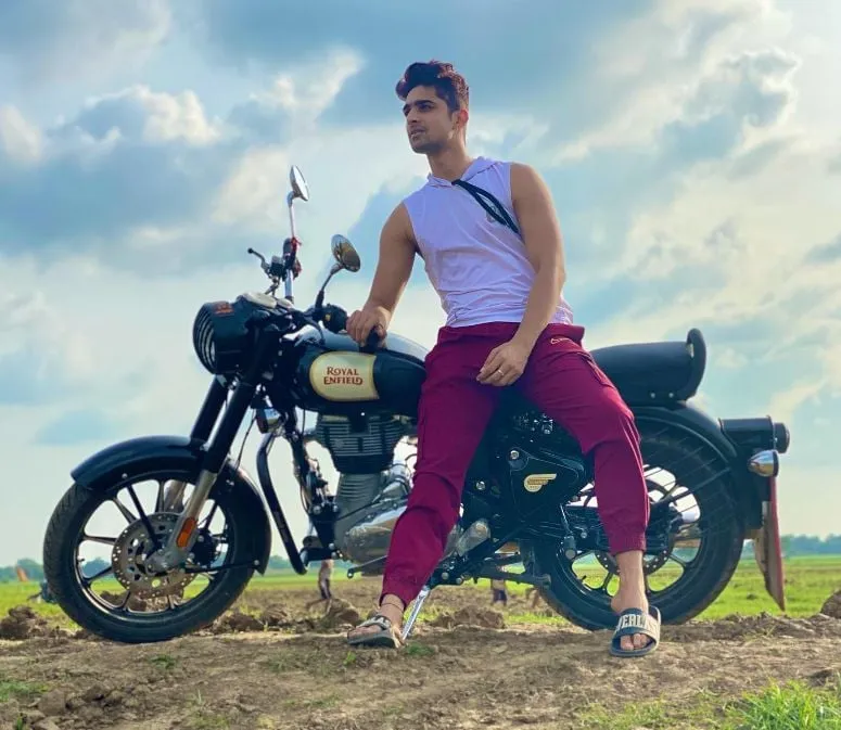 Abhishek Kumar with his Bike Royal Enfield