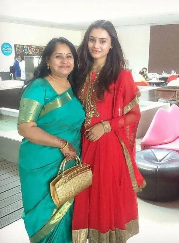 Janki Bodiwala with her Mother