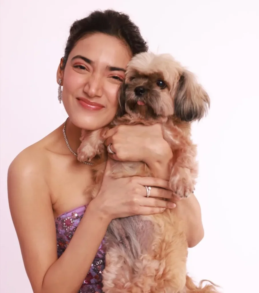 Medha Shankar with her Dog.