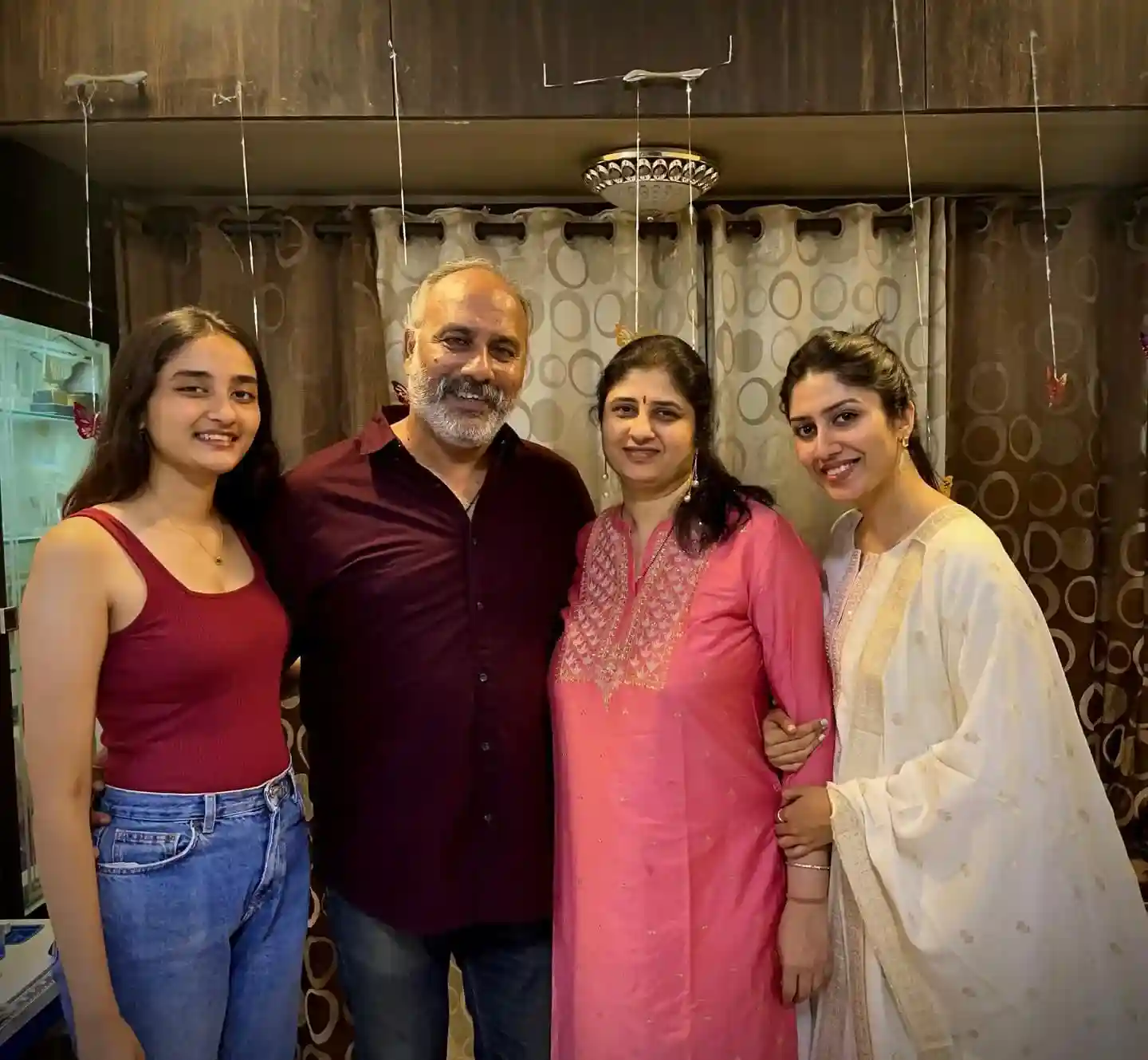 Navina Wadekar with her family
